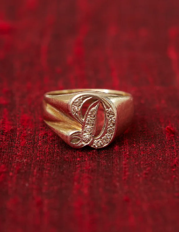 (SOLD) VINTAGE - Solid 14ct Gold Signet Diamonds Letter D Ring