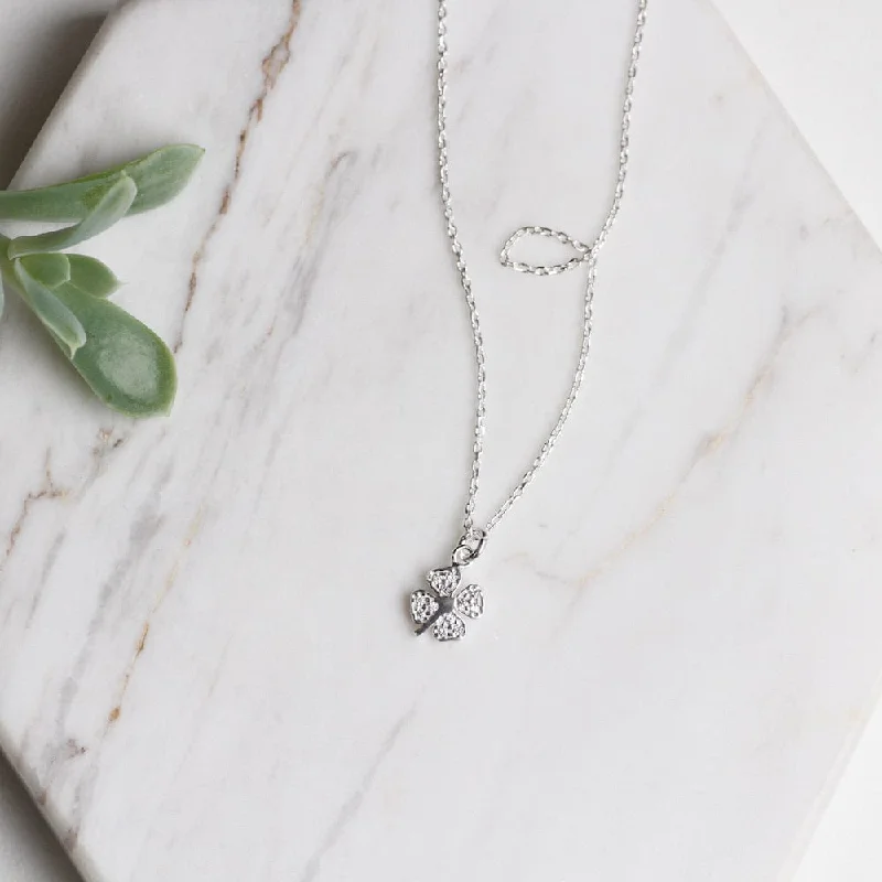 Tiny Clover Necklace