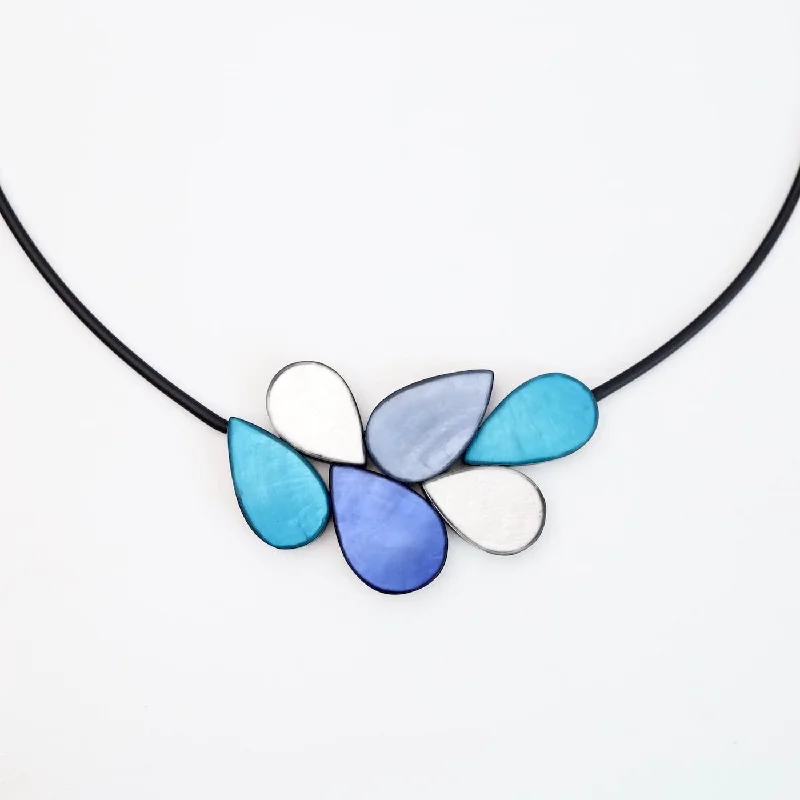 Multi Blue Mix Petal Necklace