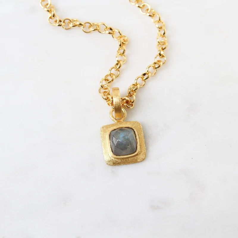 Kali Necklace ~ Labradorite