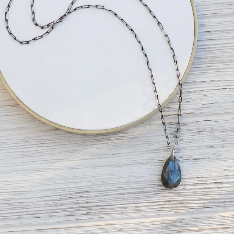 Labradorite Teardrop on Oxidized Link Chain