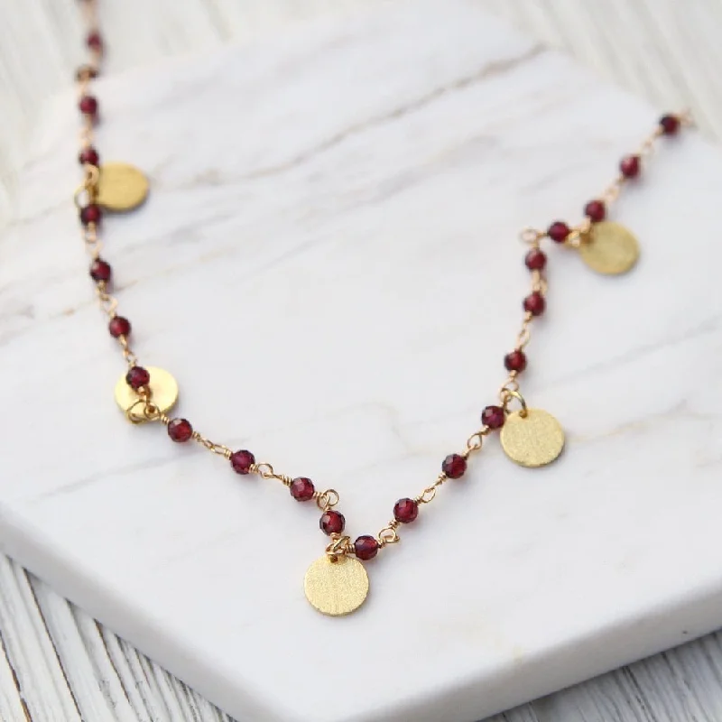 Suki Choker ~ Garnet